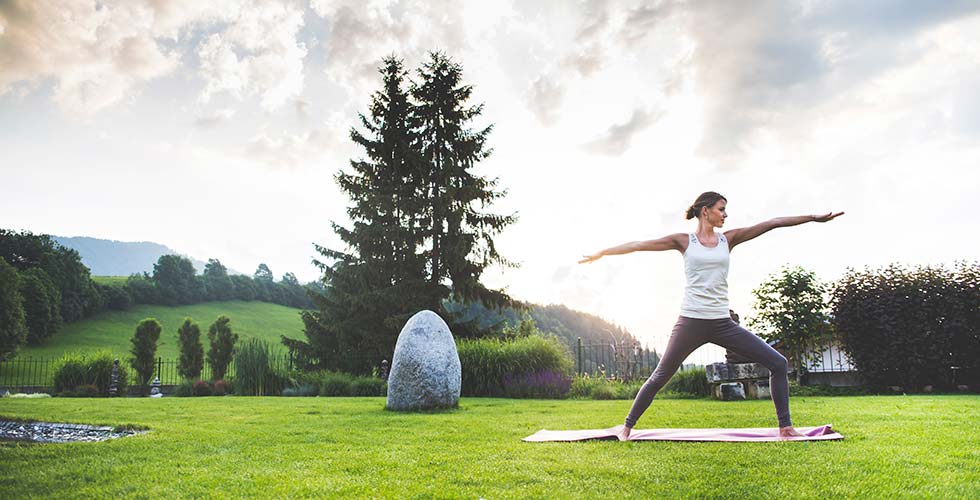 Herbst- und Winterdepression European Ayurveda hilft ernährung Bewegung Yoga