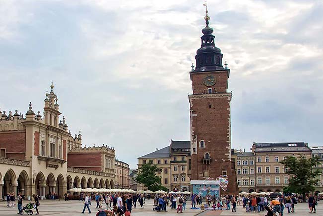Discover Krakow Poland with Niche Destinations insiders tips
