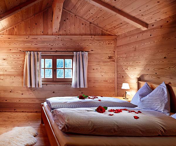 Romantic walking holiday at GROSSARLER HOF in SalzburgerLand