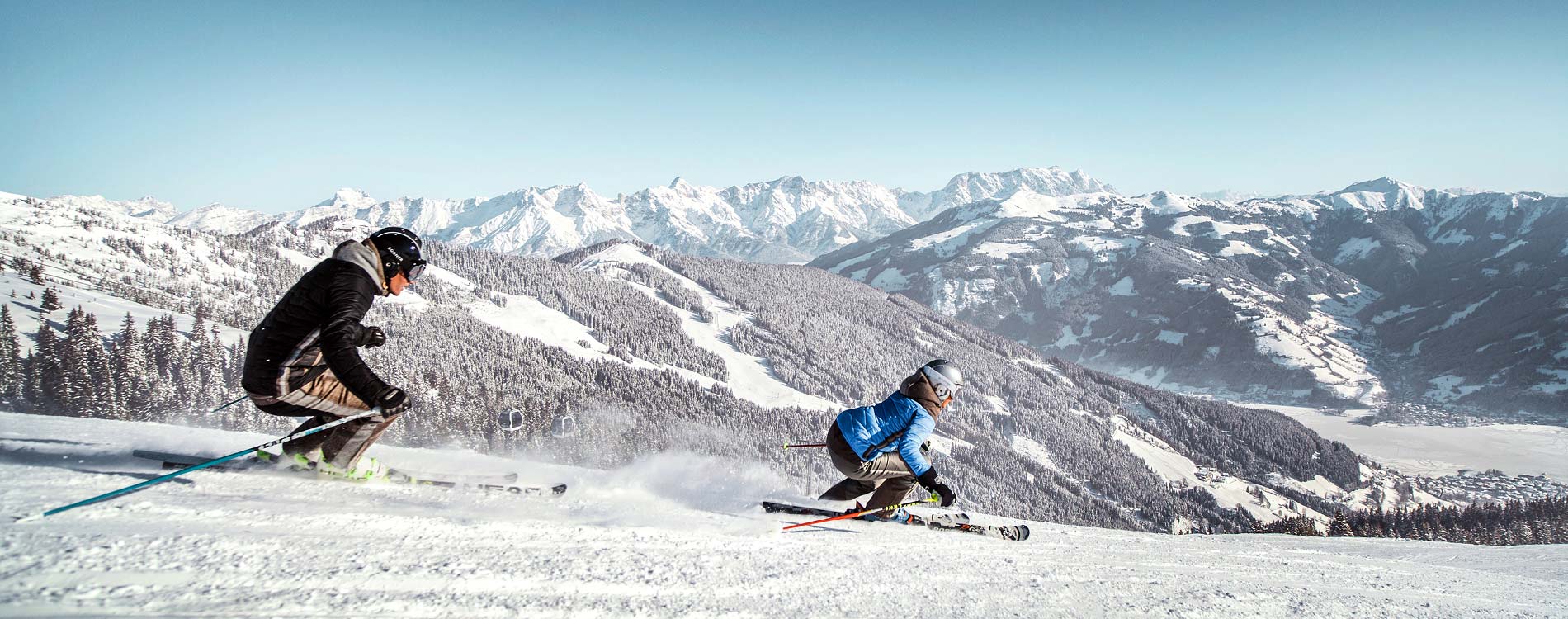 Skiing SalzburgerLand